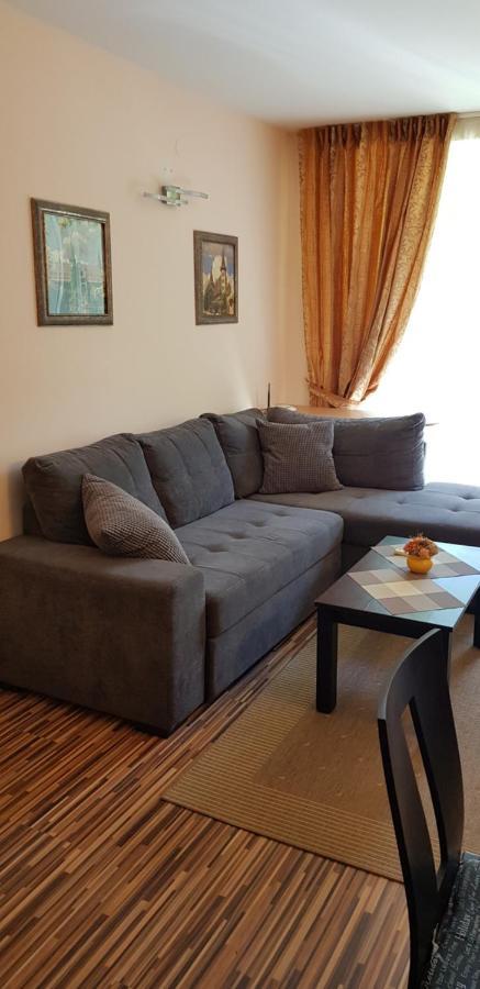 Apartment With Green Terrace Burgas Exterior photo